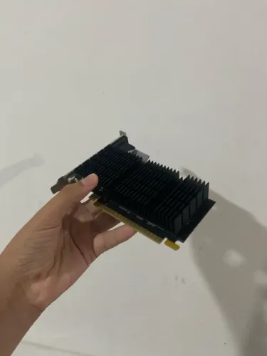 Placa De Vídeo Gt710