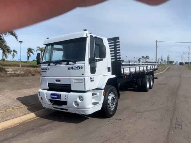 FORD CARGO 2428 TRUCK