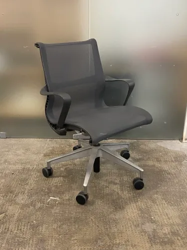 Herman Miller Setu
