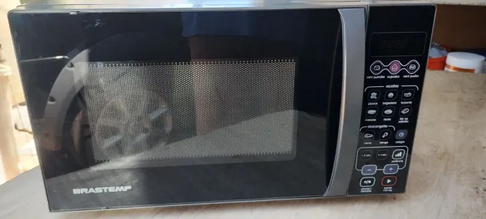 Microondas Brastemp Espelhado 20-Litros