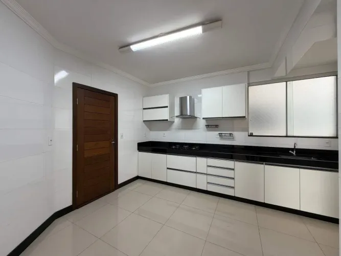 Apartamento para aluguel, 3 quartos, 1 suíte, 2 vagas, Bom Pastor - Divinópolis/MG