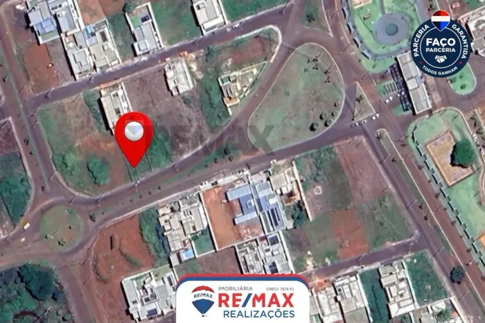 LOTE À VENDA NAS CHÁCARAS CAIÇARAS - PRONTO PARA CONSTRUIR!