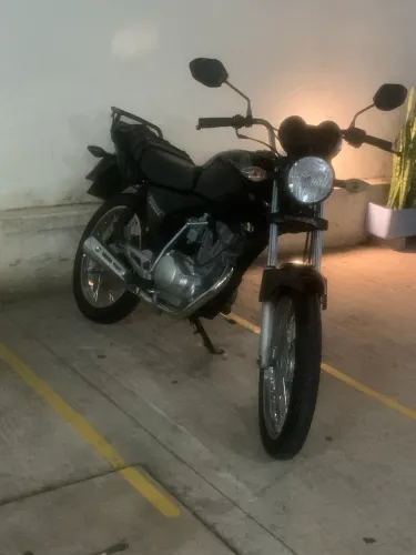 Cg titan ks 2004