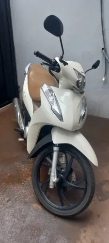 Vender ou trocar por carro, se caso for o que eu estou interesado...