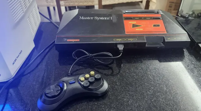 Sega Master System c/ controle e Alex kidd Tectoy