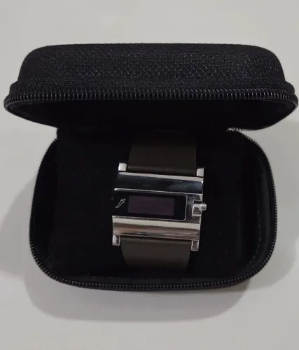 Vendo Relógio Chilli Beans digital