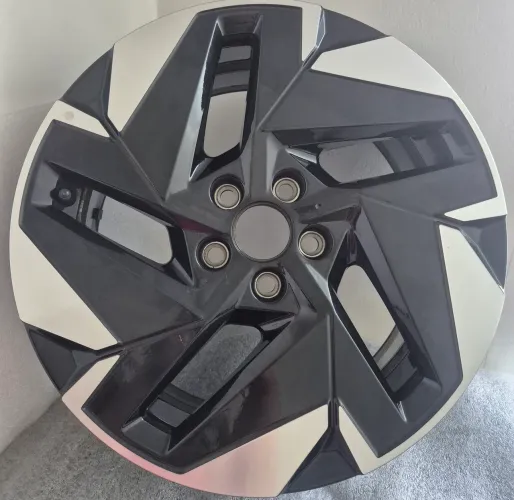 1 roda original Volkswagen Tera aro 16
