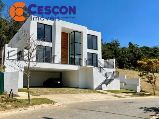 Magnífica Casa em Condomínio à Venda em Santana de Parnaíba - Aldeia da Serra com 4 Suítes