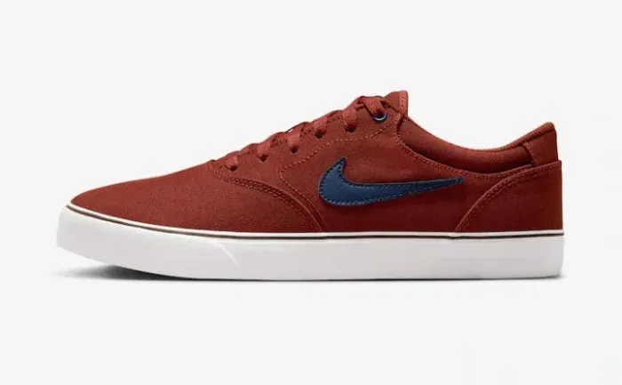 Tênis Nike sb vermelho n41 180,00$