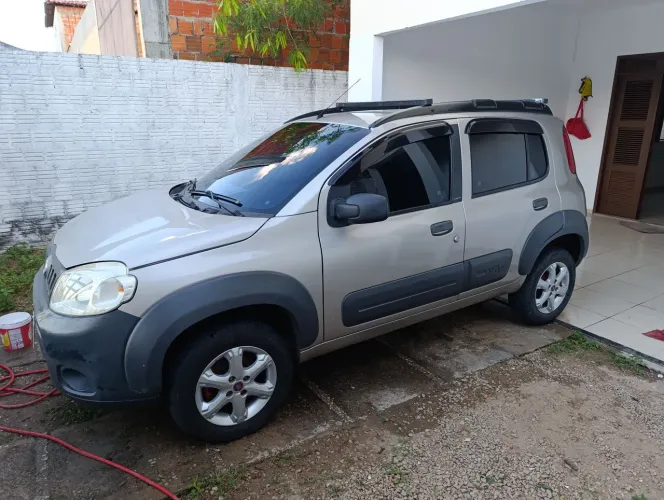 Fiat Uno WAY Celeb. 1.0 EVO Fire Flex 8V 5P 2012