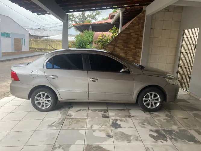 Volkswagen Voyage 1.0/1.0 City MI Total Flex 8V 4P 2011