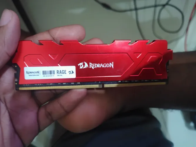 Memória RAM Redragon Rage 16GB DDR4 3200MHz