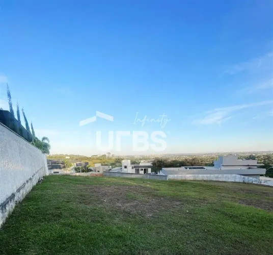 Terreno à Venda no Condomínio do Lago 771,10m²