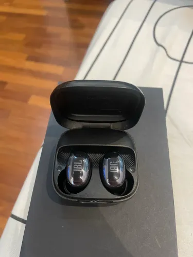 CASE DE CARREGAMENTO JBL TWS 2 - R$ 100