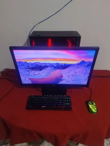 Vende-se PC gamer AMD Conservado