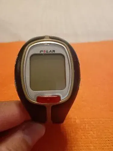Relógio Polar rs200 caixa e pulseira em borracha.