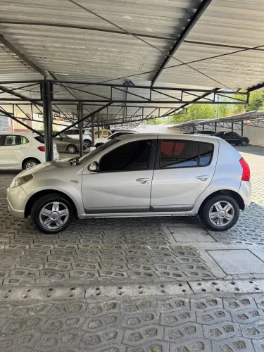 Renault Sandero Expression Hi-flex 1.6 8V 5P 2010