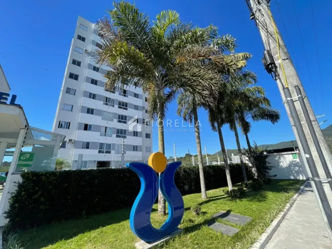 Apartamento com 2 dormitórios semimobiliado em Biguaçu/SC