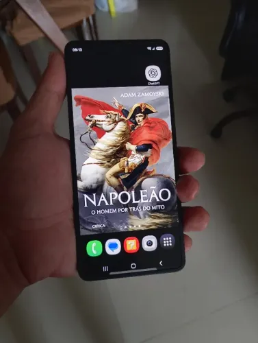 Celular só 3.599 R$ p/vender ligeiro celular Galaxy Z Flip 7 Preto 512 GB top da Samsung