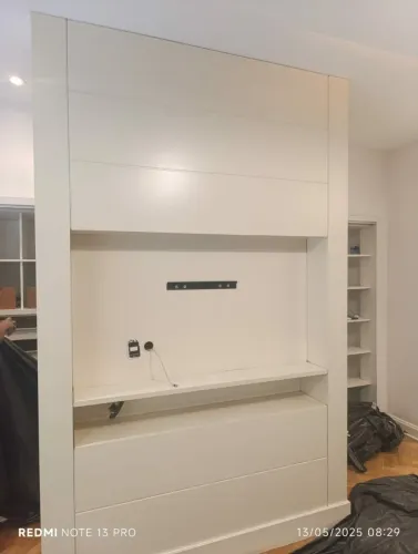 Venda de um painel de televisão 