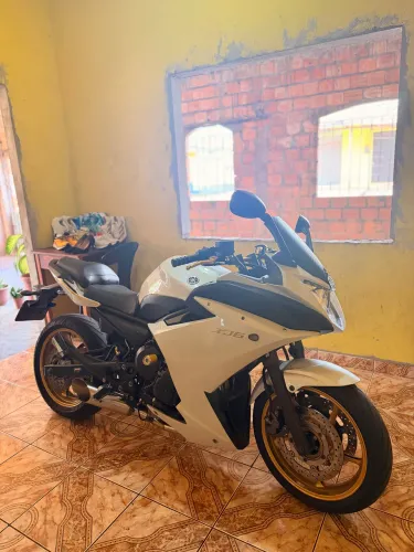 XJ6 F 2012