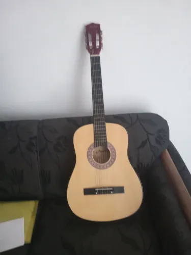 Vendo: Violão Austin