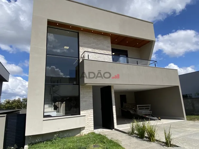 Sobrado condomínio fechado Casa em Condomínio com 4 Quarto(s) e 5 banheiro(s) à Venda, 261
