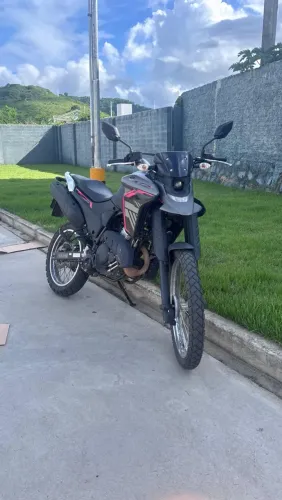 Yamaha XTZ 250 Lander Connected 2025
