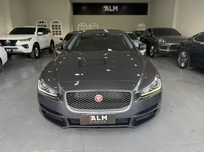 Jaguar XE 2.0 Turbocharged Pure 240cv Aut. 2016