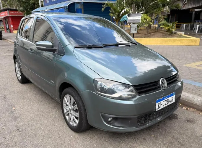 Volkswagen Fox 1.0 MI Total Flex 8V 5P 2011
