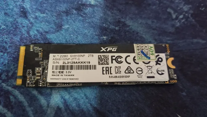 Vendo SSD nvme Adata de e 2 terabytes e velocidade