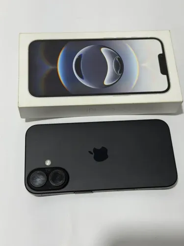 iPhone 16