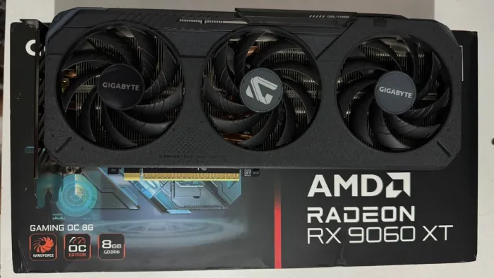 RX 9060 XT 8Gb
