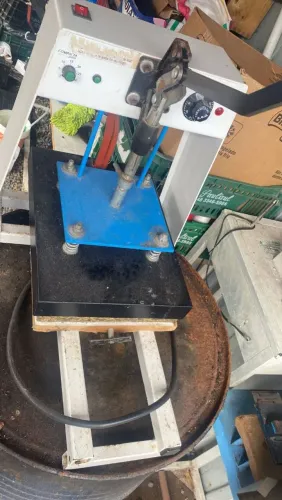Máquina de sublimação e máquina de fazer chinelo