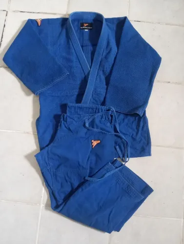 Roupa de Judô