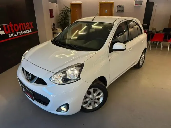 Nissan March 1.0 12V Flex 5P 2017