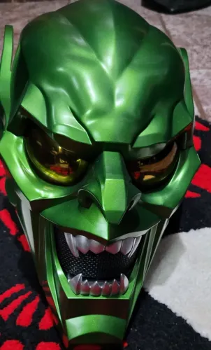 Marvel legends duende verde capacete hasbro