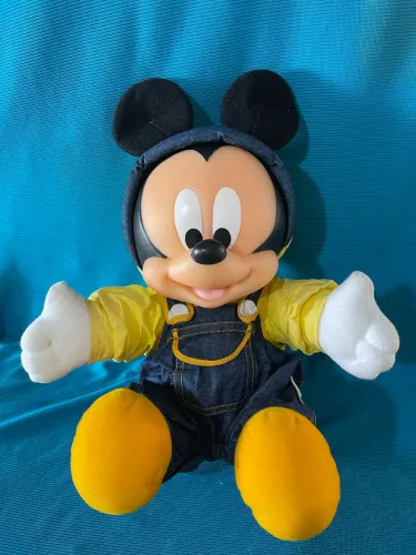 Boneco antigo Mikey da marca Disney babies