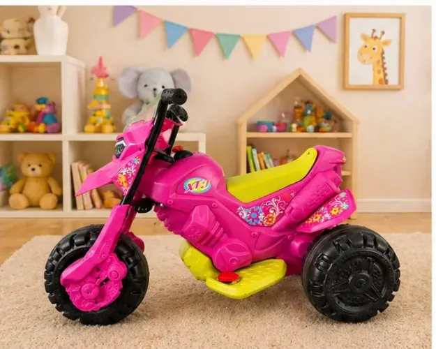 Triciclo elétrico infantil 
