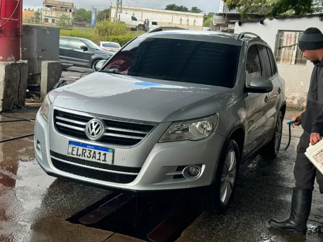 Volkswagen Tiguan 2.0 TSI 16V 200cv Tiptronic 5P 2011