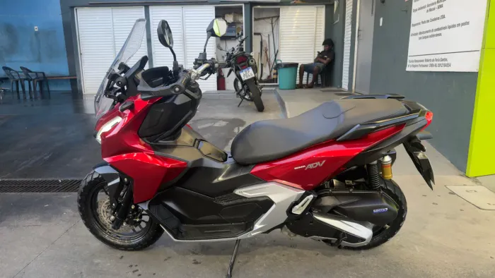 Honda ADV 160 