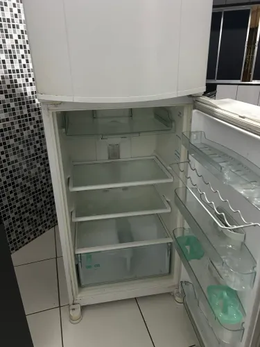 Geladeira cônsul frost-free , usada