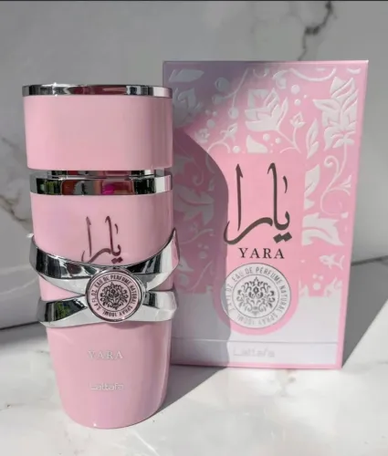 Lattafa Yara Eau de Parfum*<br>*100ml R$ 350