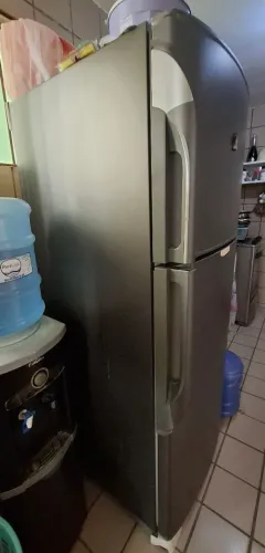 Geladeira panasonic 