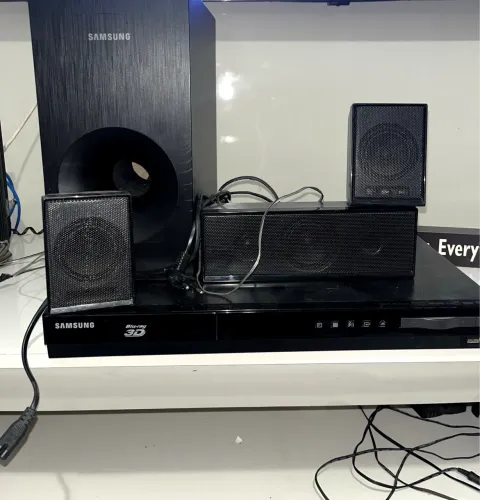 HOME THEATER SAMSUNG BLU-RAY 3D - 500W RMS