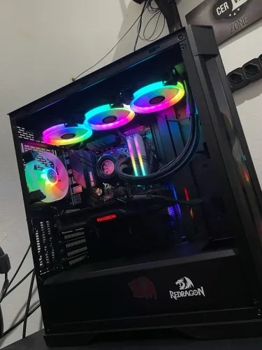 CPU Gamer | Ryzen 7 5800X3D + RX 6750 XT 12VRAM FOUNDERS EDITION