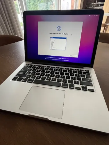 MacBook
