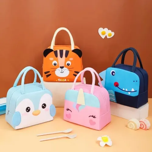 Lancheira Bolsa Térmica 3D Escolar Infantil Marmita C/Alça