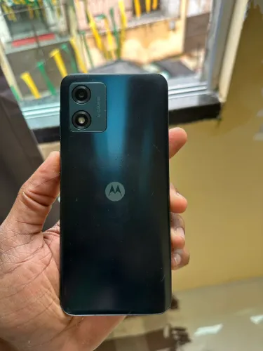 Moto E13 