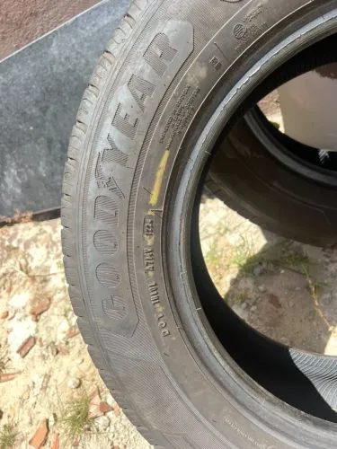 Pneus 16 CARGO 215/65/16C